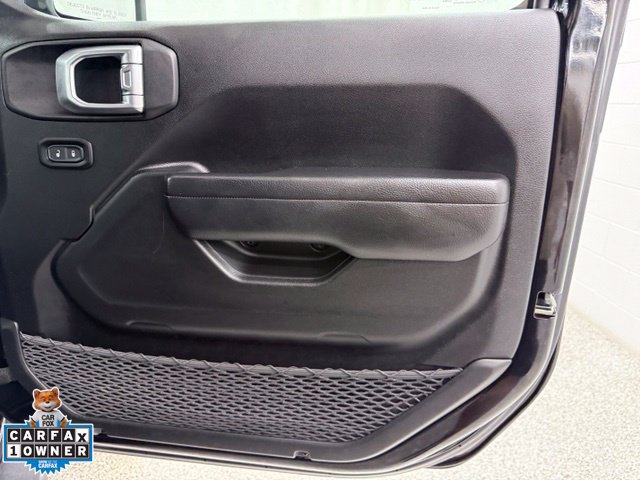Used 2023 Jeep Wrangler Unlimited w/ Safety Group AWD/4WD image 19
