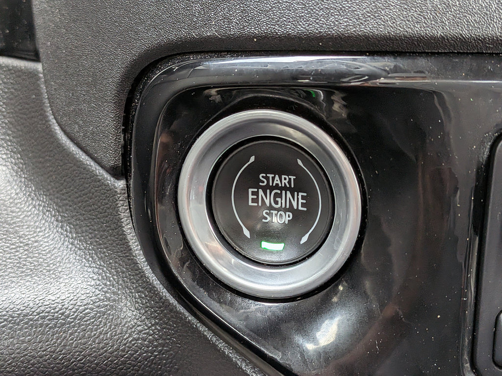Certified 2024 Chevrolet Silverado 1500 ZR2 AWD/4WD image 26