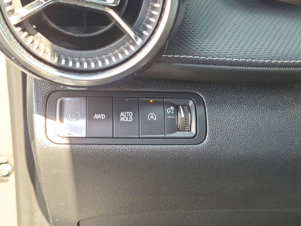 Used 2025 Chevrolet Equinox LT w/ Safety and Technology Package AWD/4WD image 20