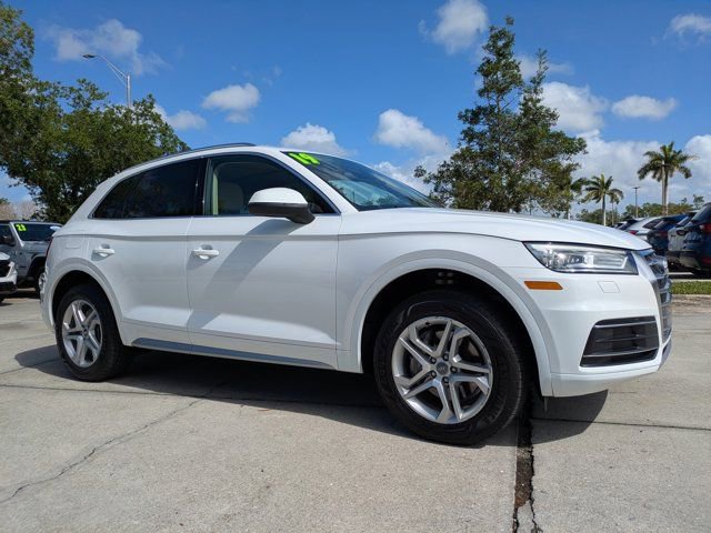Used 2019 Audi Q5 2.0T Premium w/ Convenience Package image 2