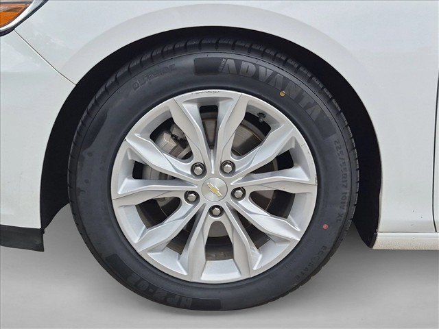 Used 2020 Chevrolet Malibu LT FWD image 23