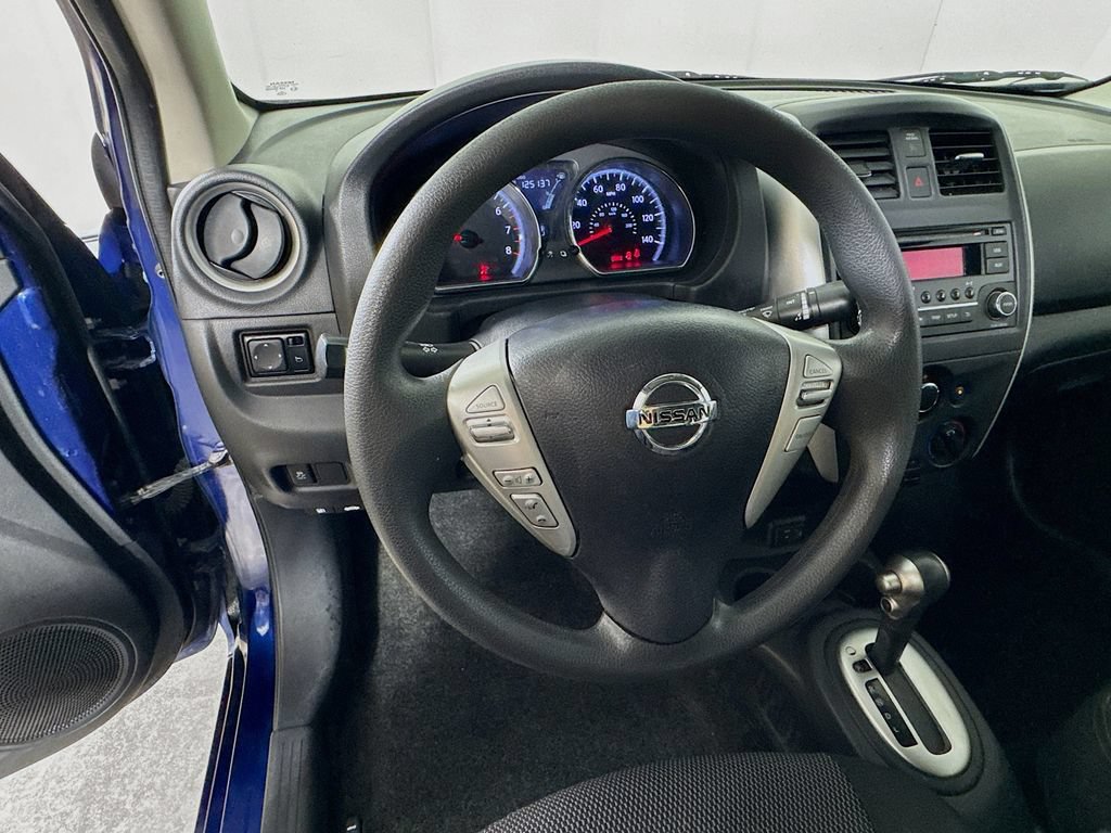 Used 2018 Nissan Versa SV FWD image 11