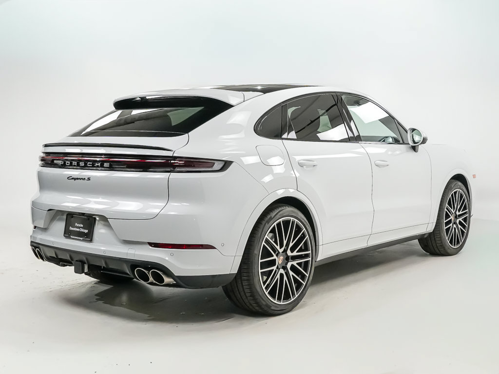 New 2026 Porsche Cayenne S AWD/4WD image 12