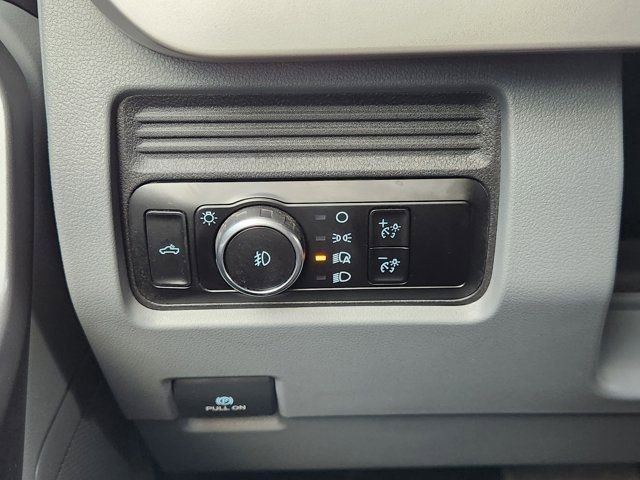 Used 2025 Ford F250 XLT w/ FX4 Off-Road Package image 24