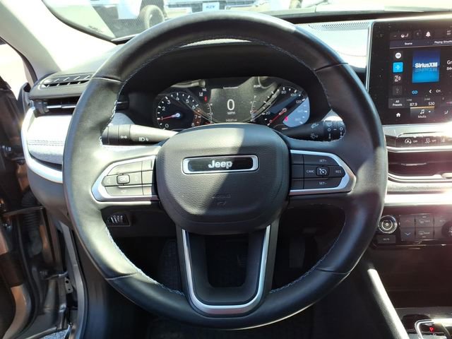 Certified 2022 Jeep Compass Latitude w/ Convenience Group FWD image 18