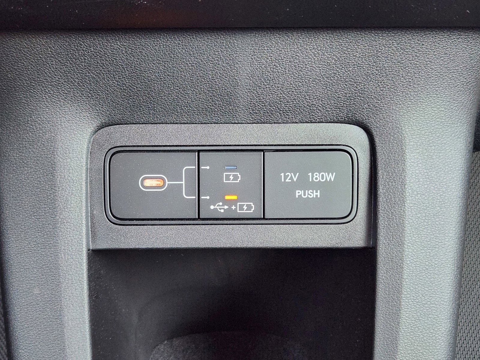 Used 2025 Hyundai Ioniq 5 SE image 25