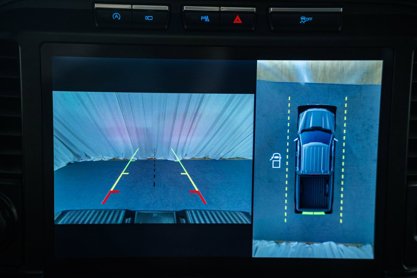 Certified 2023 Ford F150 Lariat w/ Equipment Group 502A High image 57