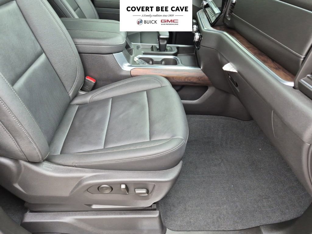 Used 2025 GMC Sierra 1500 SLT image 17