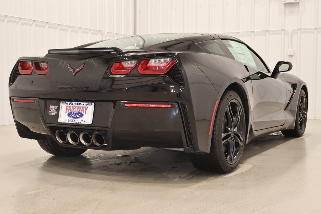 Used 2017 Chevrolet Corvette Stingray Coupe w/ Carbon Flash Badge Package image 10