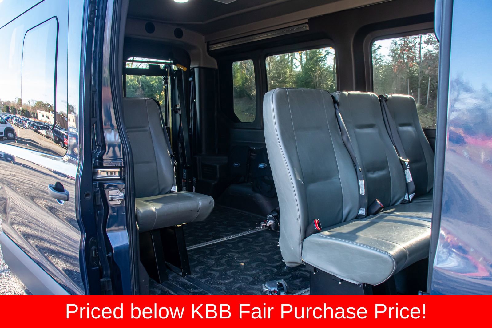 Used 2015 Ford Transit 250 148 Medium Roof image 15