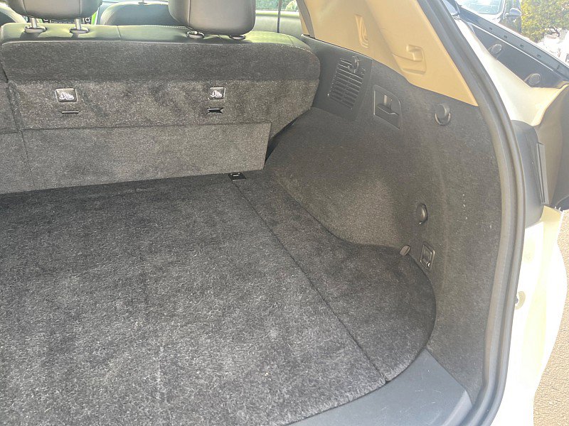 Used 2023 Nissan Murano SV image 24