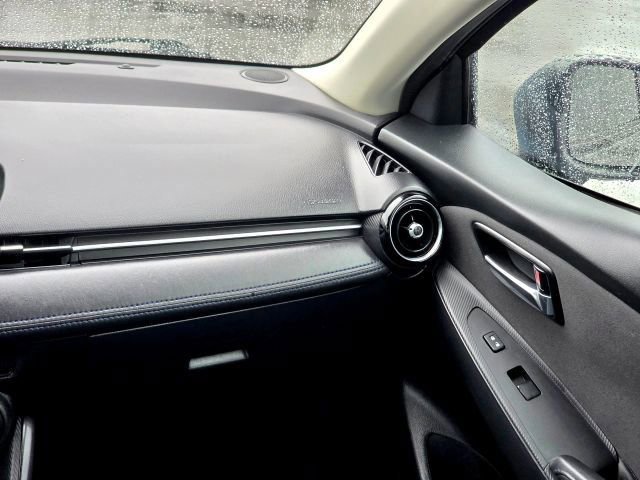 Used 2016 Scion iA image 21