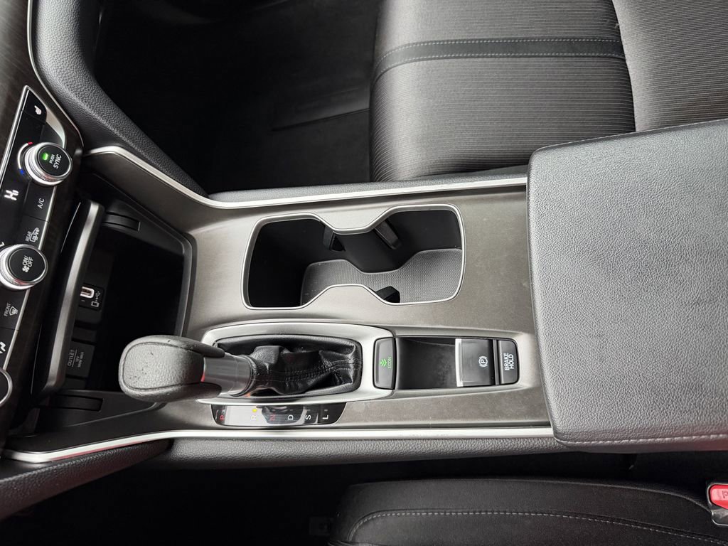 Used 2019 Honda Accord EX image 27