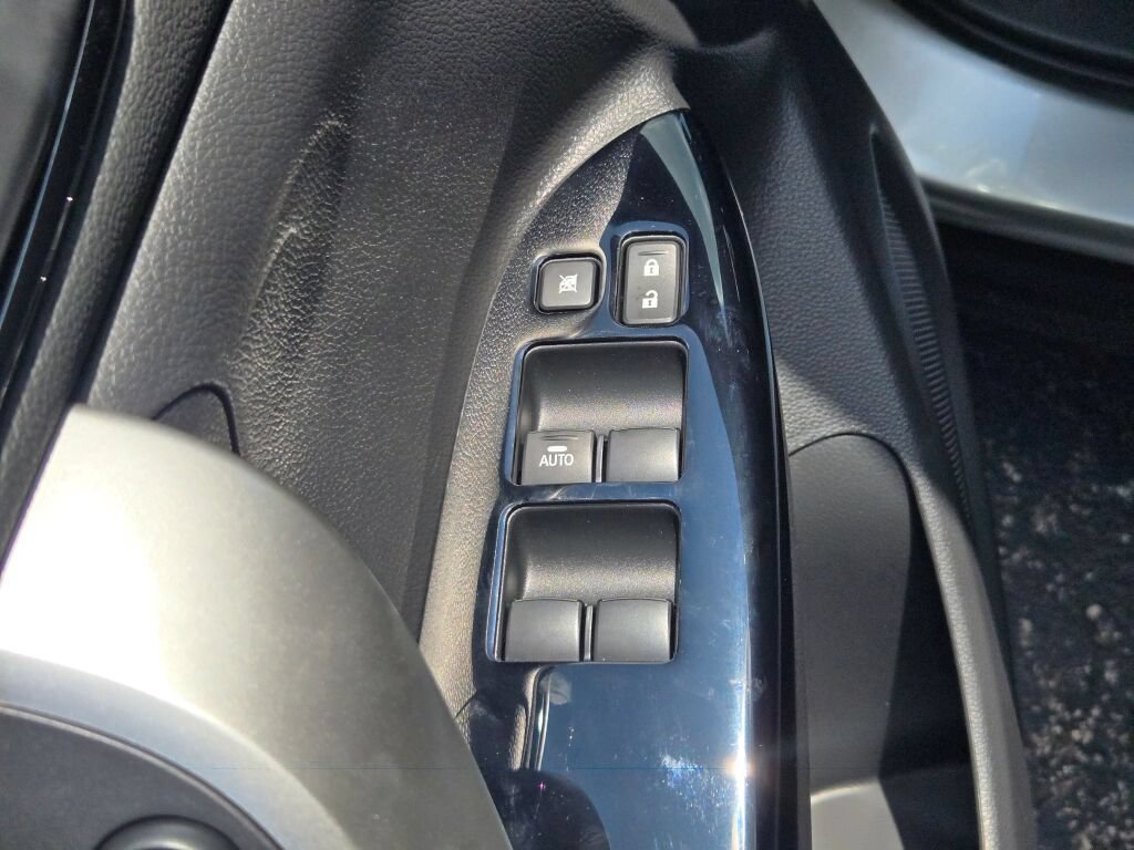 New 2026 Mitsubishi Eclipse Cross LE AWD/4WD image 19