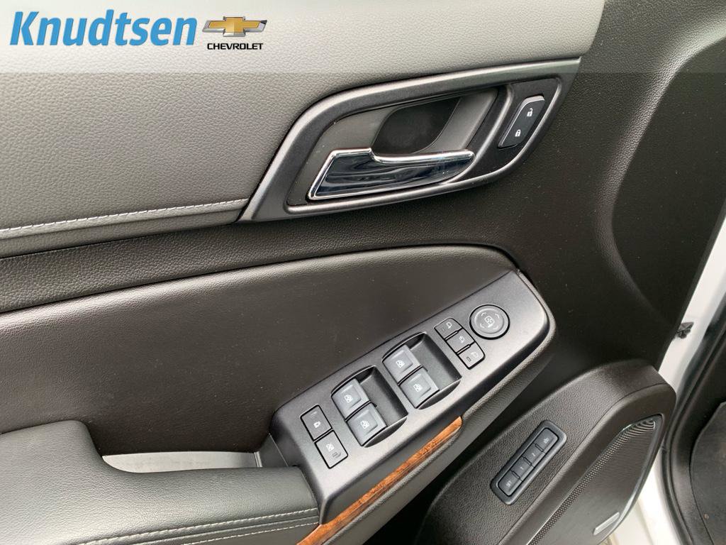 Used 2020 Chevrolet Suburban Premier image 10