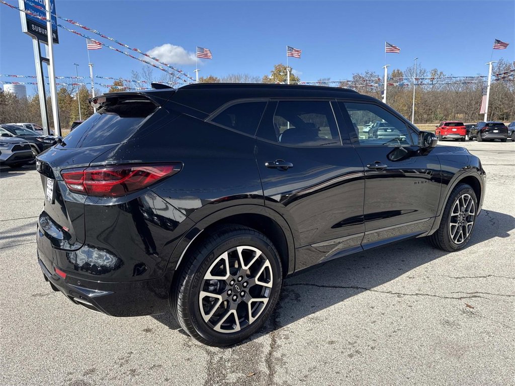 Used 2025 Chevrolet Blazer RS image 7