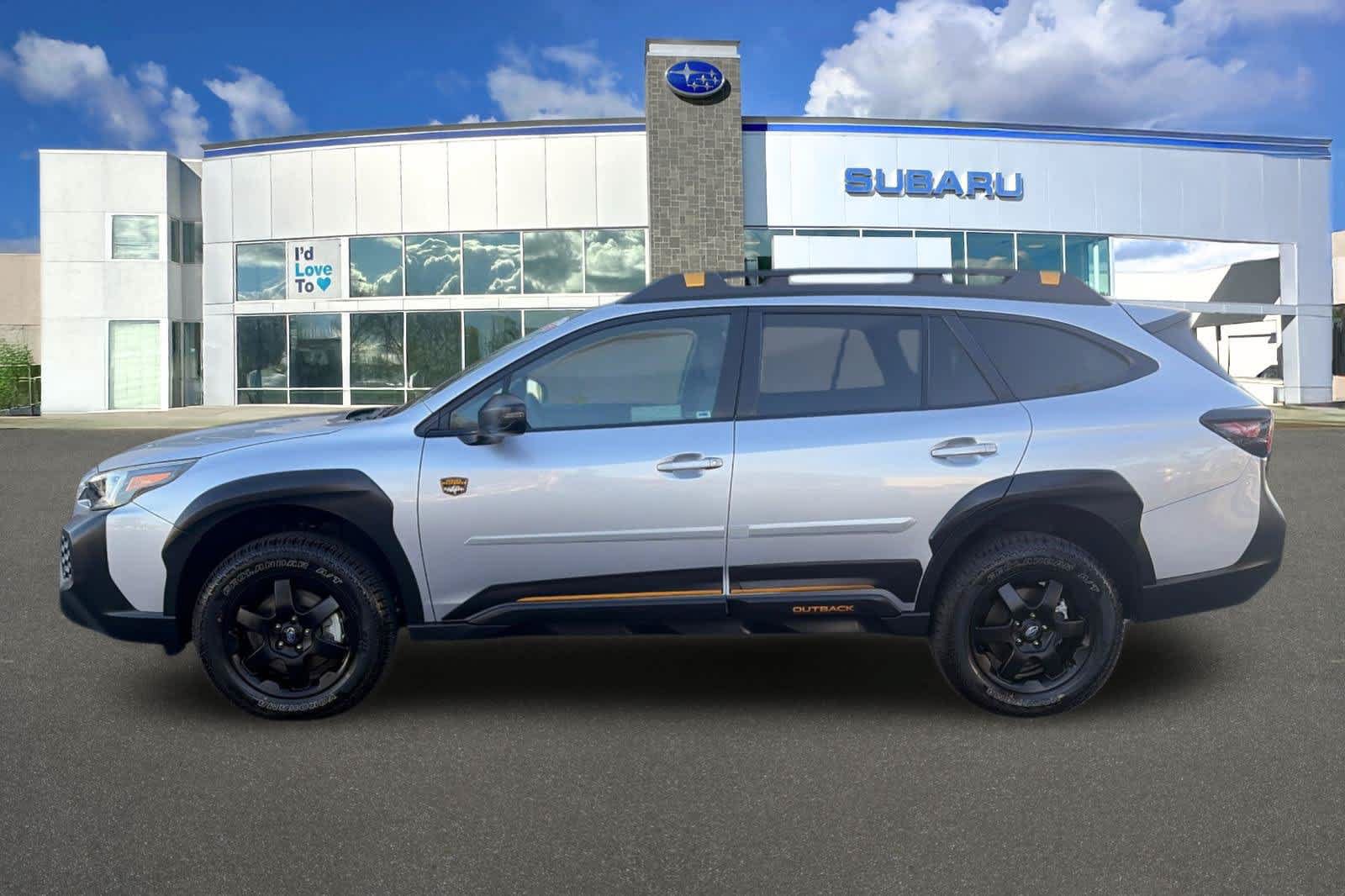 Certified 2025 Subaru Outback Wilderness AWD/4WD image 9