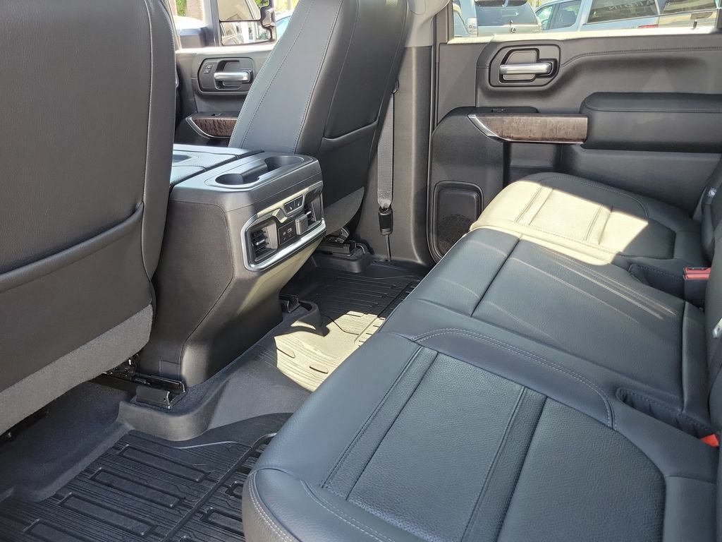 Used 2020 GMC Sierra 3500 Denali w/ Denali Ultimate Package AWD/4WD image 15