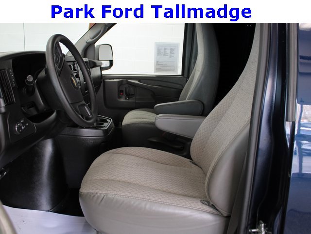 Used 2014 Chevrolet Express 1500 image 12