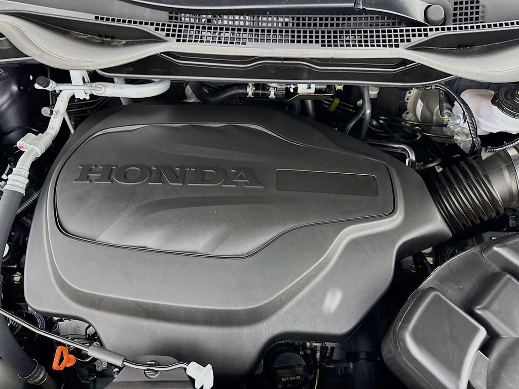 Certified 2026 Honda Odyssey Touring image 44