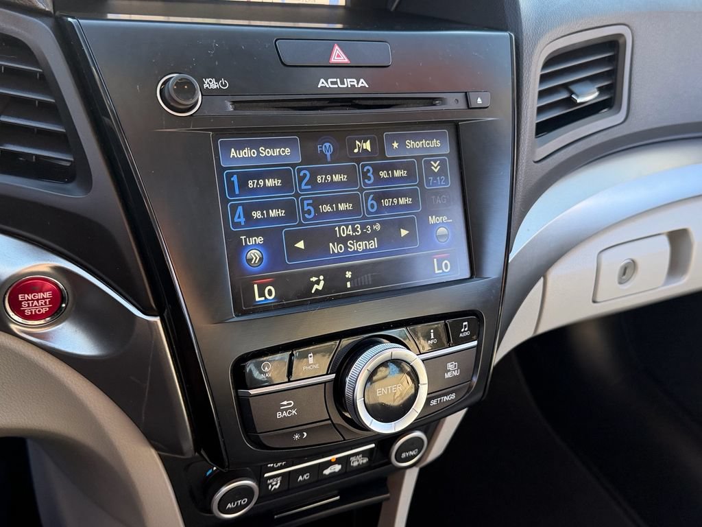 Used 2016 Acura ILX FWD image 21