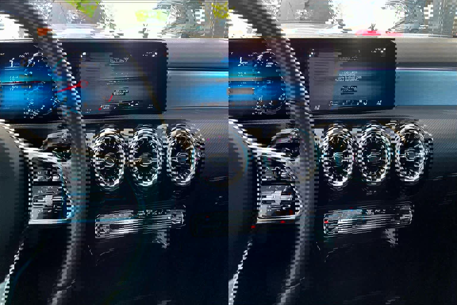 Certified 2022 Mercedes-Benz A 220 image 7