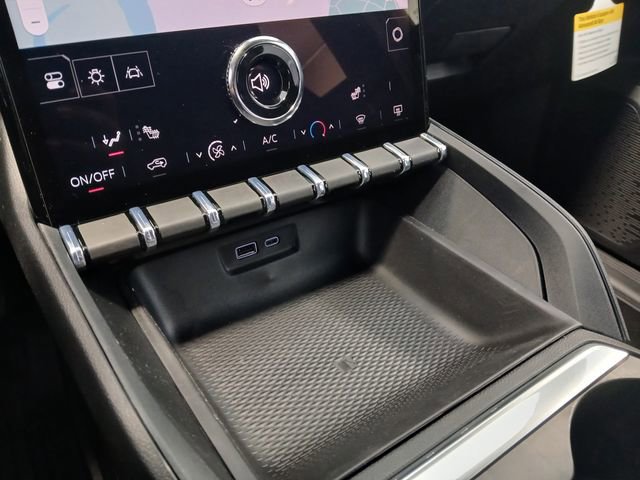 New 2026 GMC Terrain Elevation w/ Technology Package II image 24