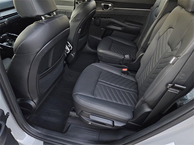 Certified 2025 Kia Sorento SX Prestige image 14