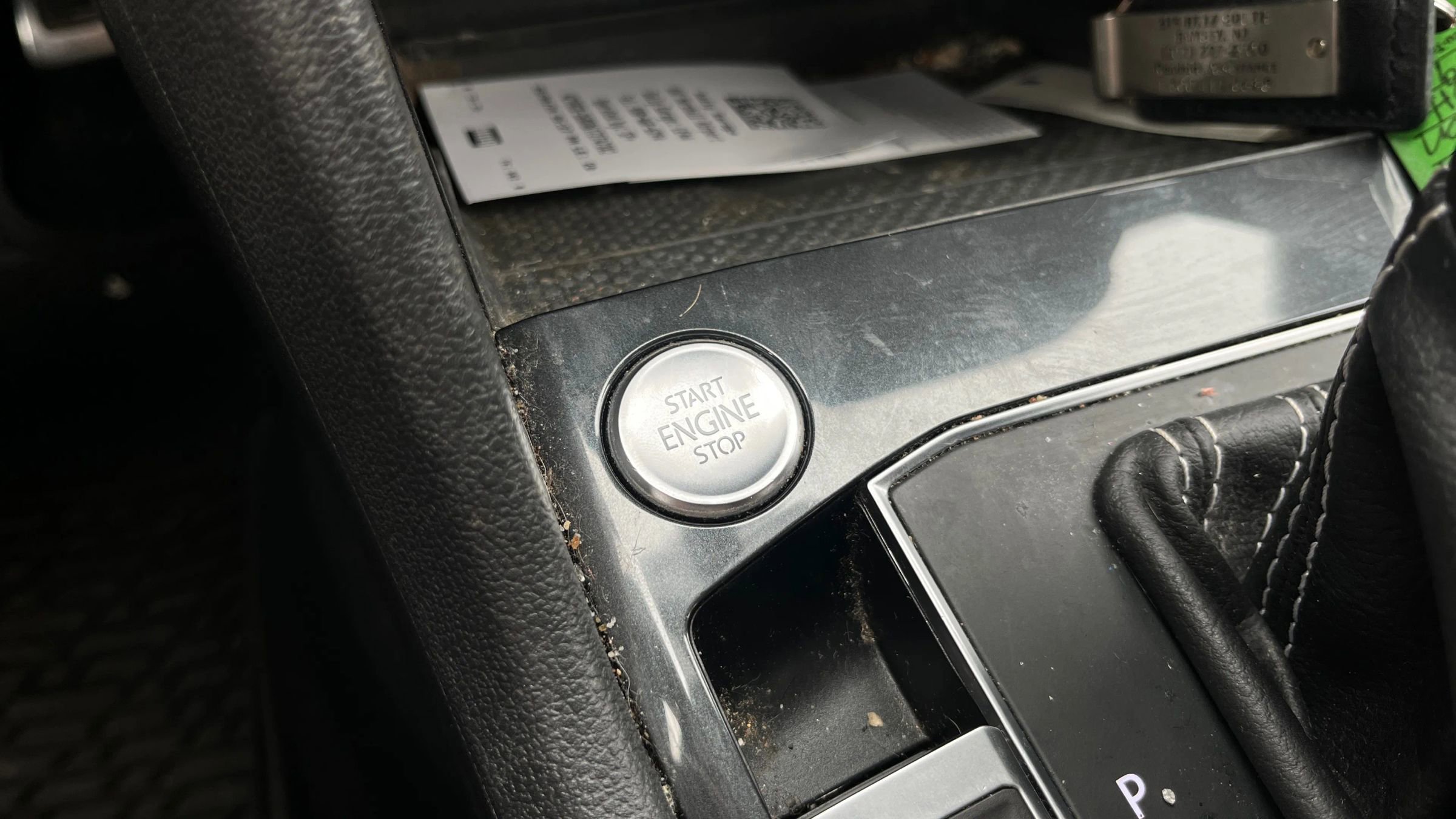 Used 2021 Volkswagen Tiguan SE R-Line image 25