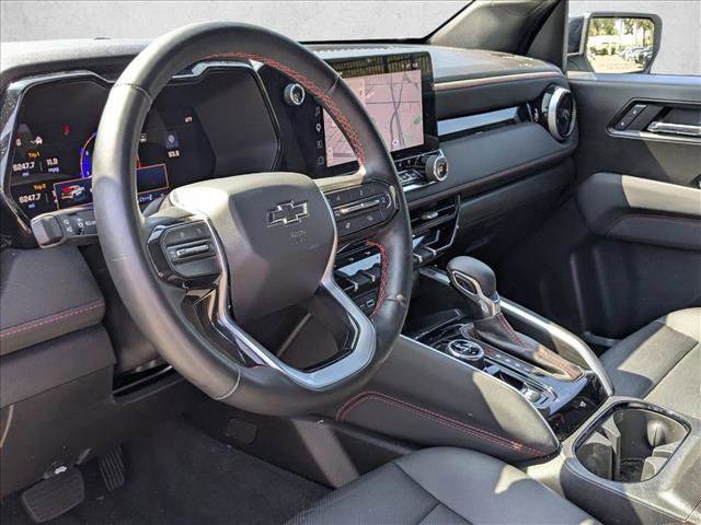 Used 2025 Chevrolet Colorado Z71 w/ Midnight Edition image 16