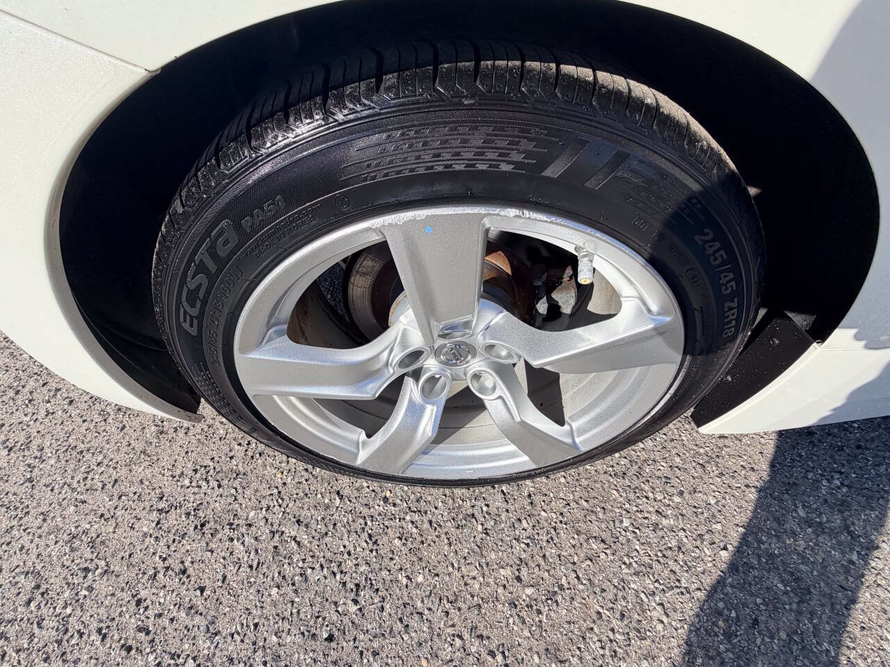Used 2012 Nissan 370Z Touring RWD image 26