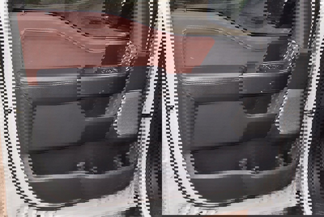 Certified 2023 Ford F150 Lariat w/ Equipment Group 502A High image 36