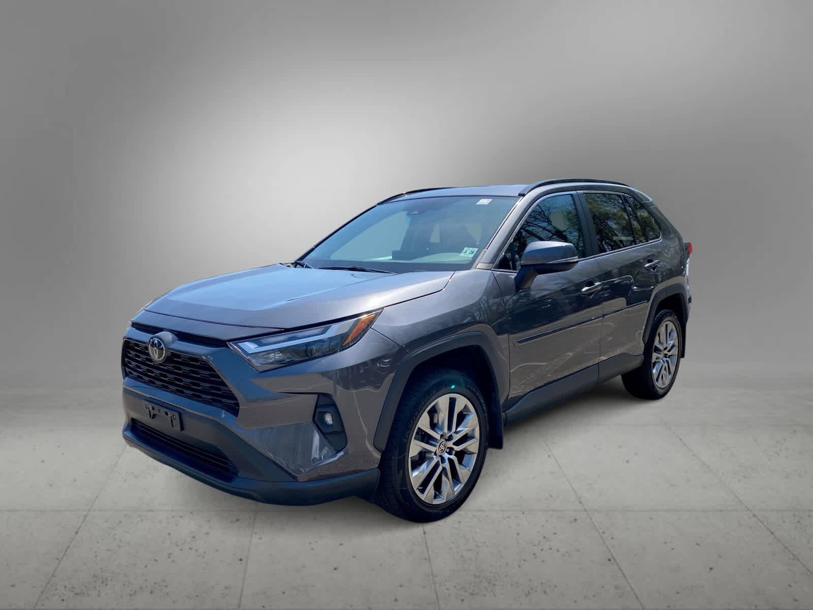Certified 2023 Toyota RAV4 XLE Premium image 5