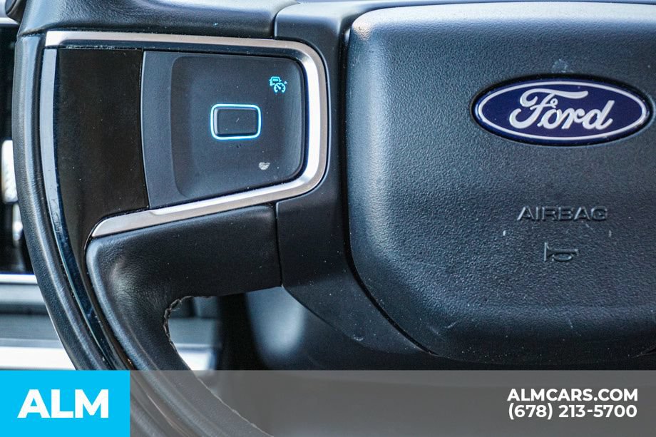 Used 2025 Ford Expedition Platinum AWD/4WD image 31