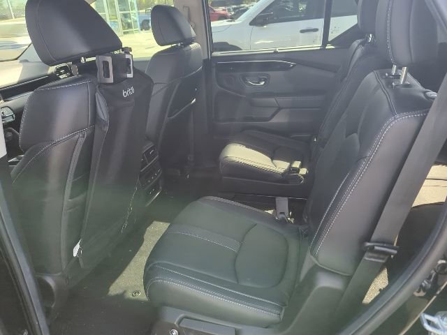 Certified 2025 Honda Pilot EX-L image 5