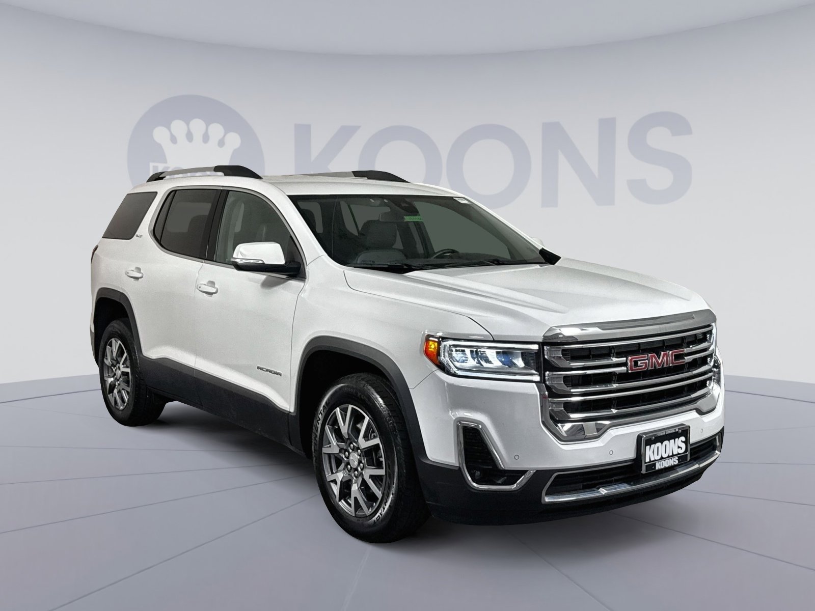 Used 2023 GMC Acadia SLT w/ Preferred Package image 10