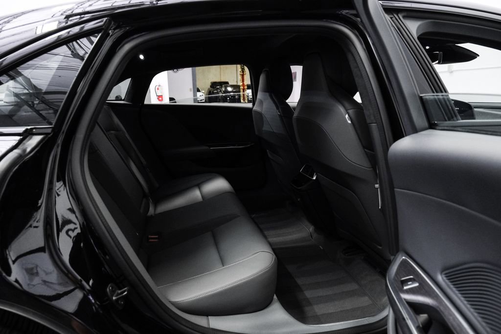 Used 2023 Lucid Air Pure image 40