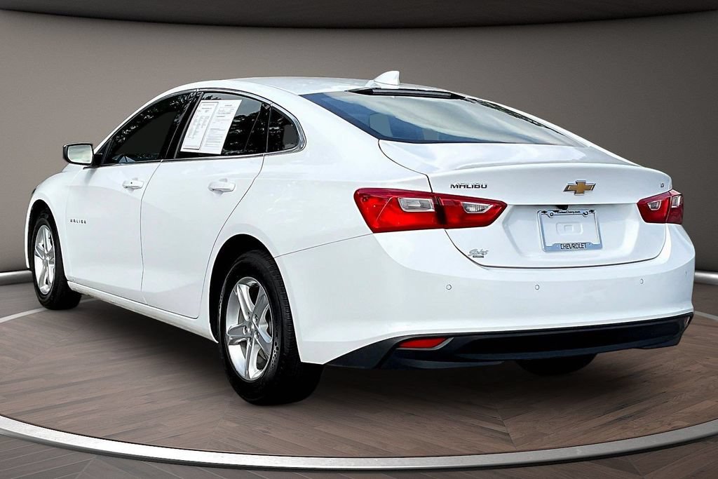 Used 2024 Chevrolet Malibu LT FWD image 4