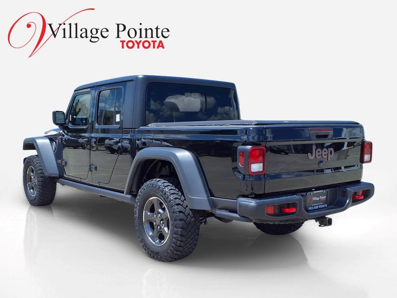 Used 2023 Jeep Gladiator Rubicon w/ Cold Weather Group AWD/4WD image 3
