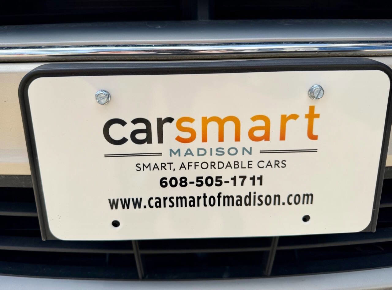 Used 2017 Ford Escape Titanium w/ Equipment Group 301A AWD/4WD image 6