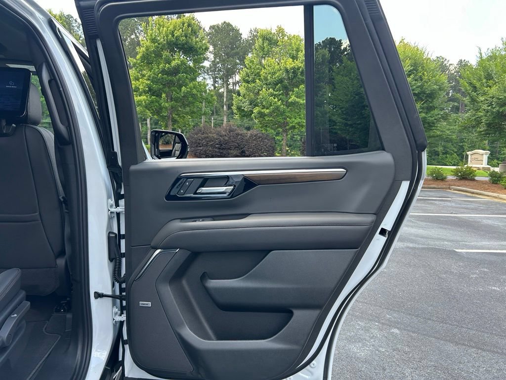 New 2026 Chevrolet Tahoe High Country AWD/4WD image 63