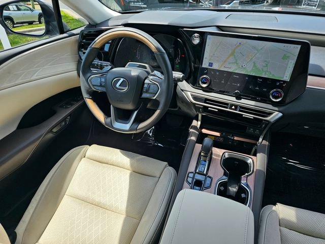 Used 2023 Lexus RX 350 w/ Accessory Package (Z1) AWD/4WD image 29