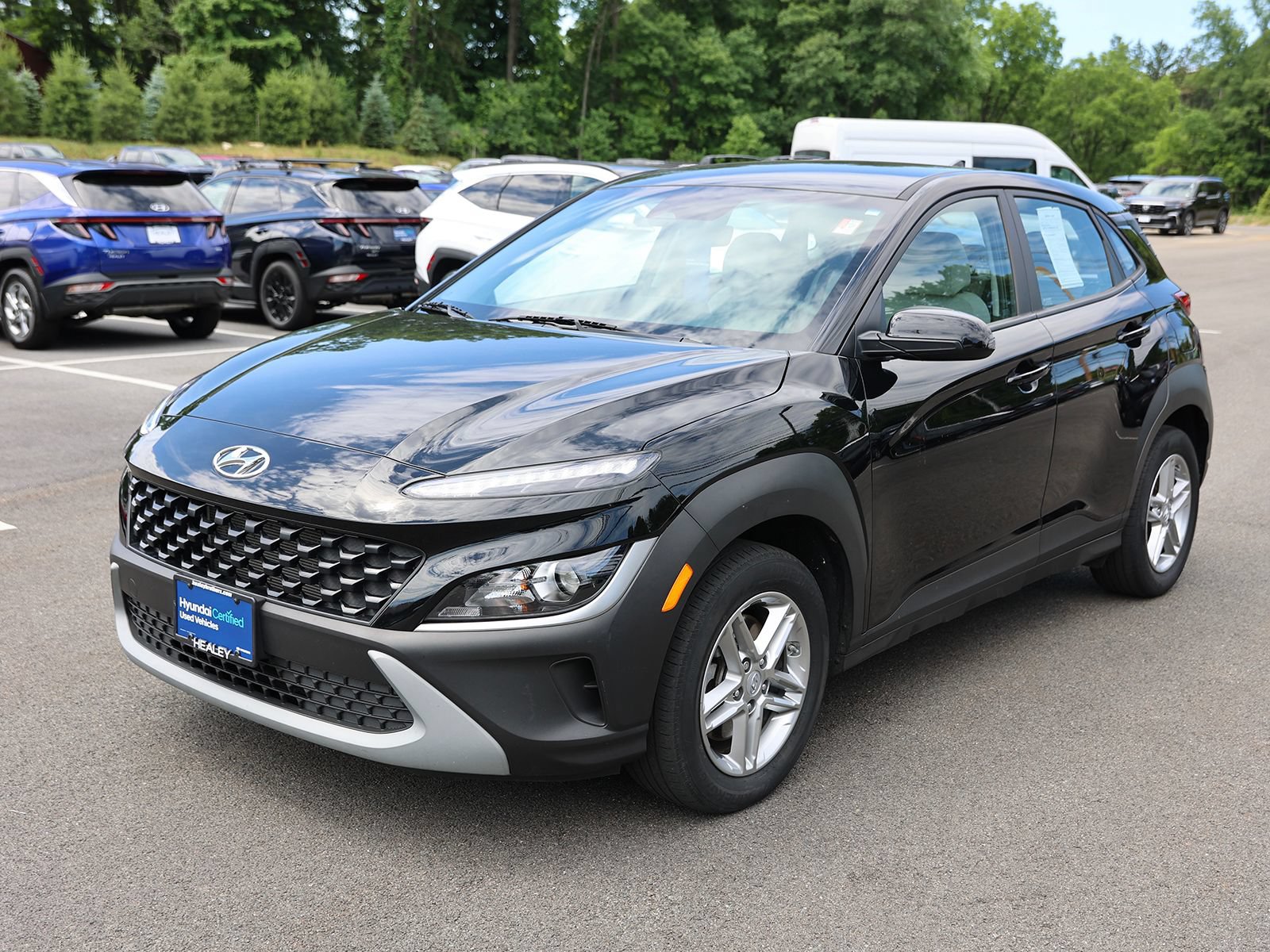 Certified 2023 Hyundai Kona SE w/ Cargo Package AWD/4WD image 3