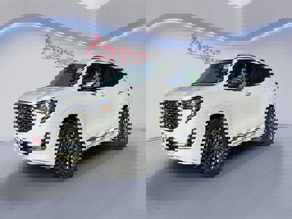 Used 2020 GMC Terrain Denali w/ Denali Premium Package