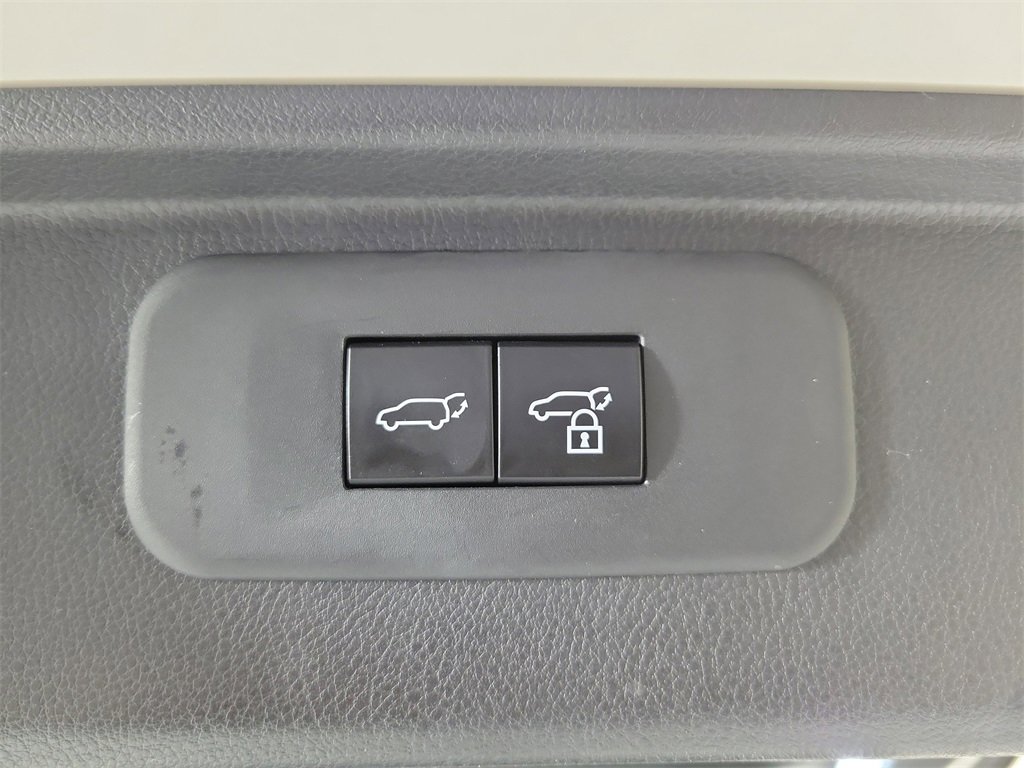 Used 2024 Toyota Grand Highlander XLE image 8