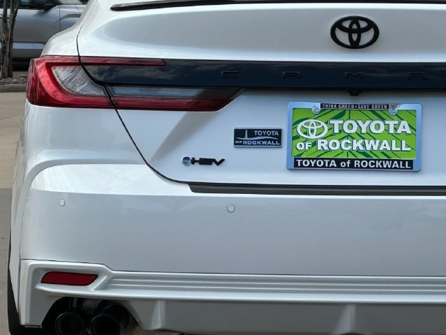 New 2026 Toyota Camry Hybrid FWD image 5
