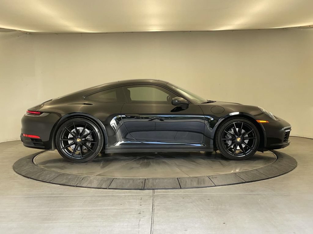 Used 2021 Porsche 911 Carrera 4 w/ Sport Package AWD/4WD image 8