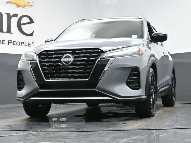 Used 2023 Nissan Kicks SR w/ SR Premium Package FWD image 56