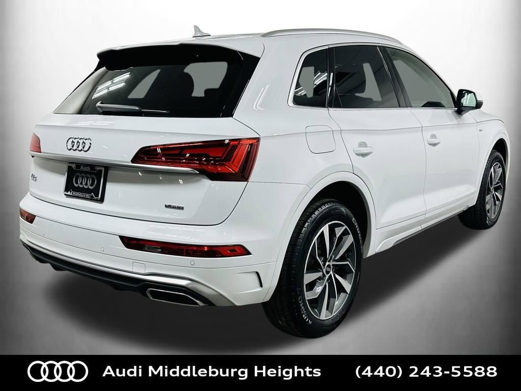 Certified 2023 Audi Q5 2.0T Premium w/ Convenience Package image 8