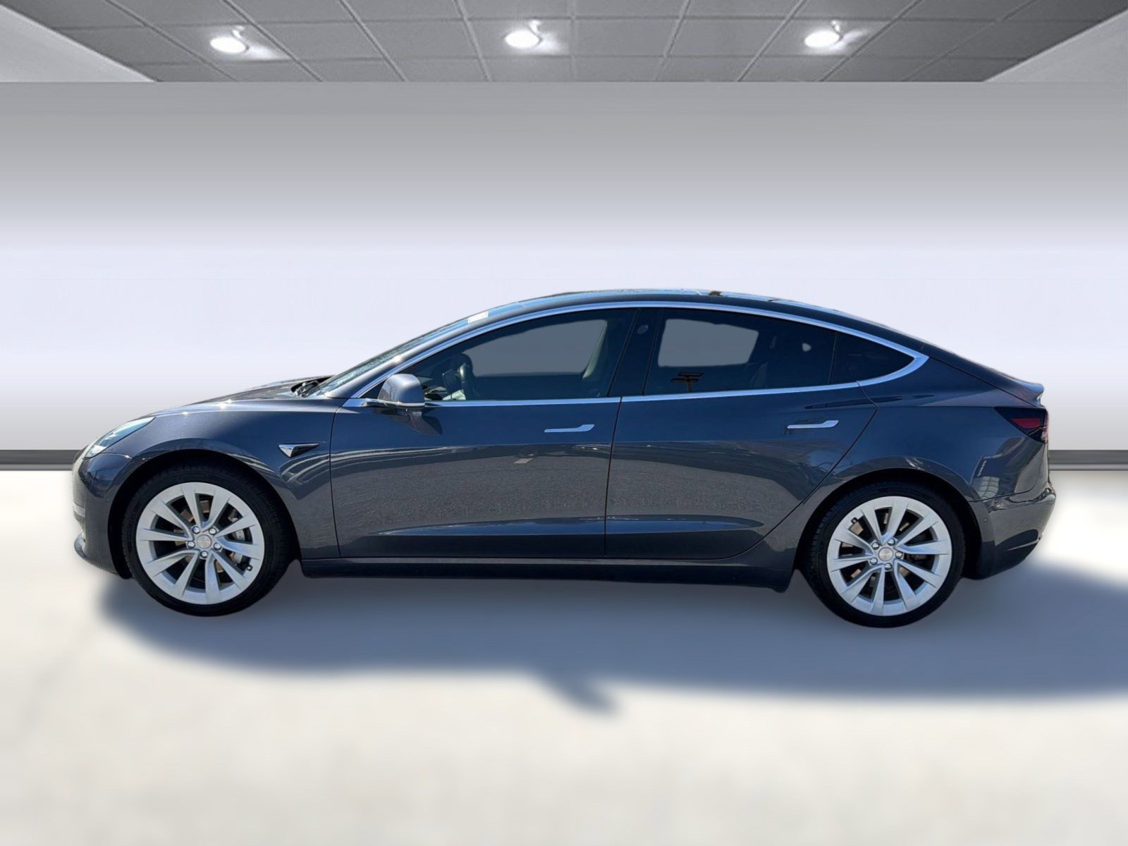 Used 2019 Tesla Model 3 Long Range image 2